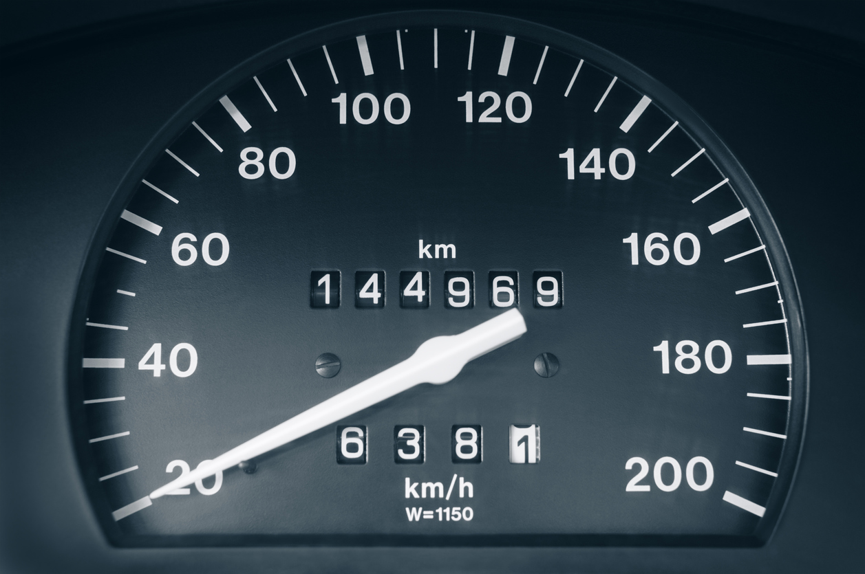 Tous les combien de km faire sa révision auto ?