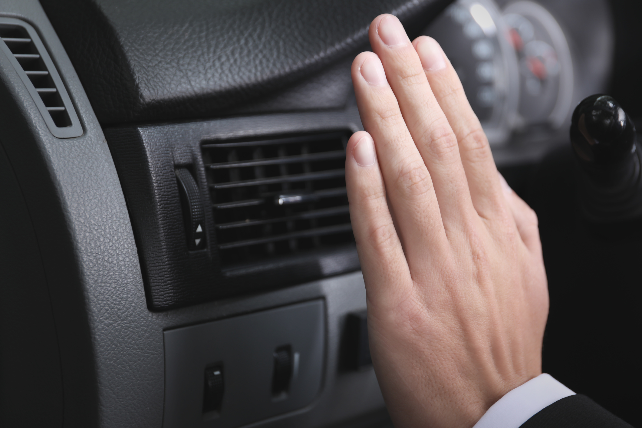 Ma climatisation de voiture ne fait plus de froid : comment la réparer ?
