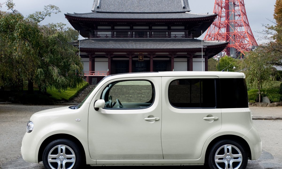 top voitures moches nissan cube
