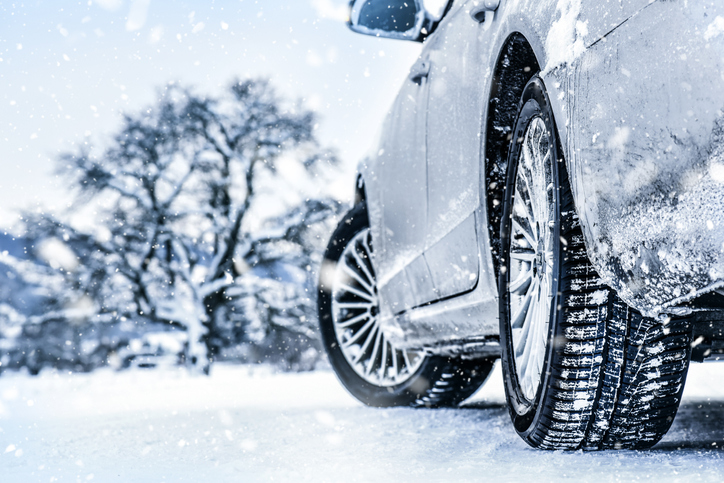 Pneu hiver Bridgestone avis : que valent leurs pneus neige ?