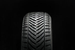 Quels sont les avantages des pneus Bridgestone 4 saisons