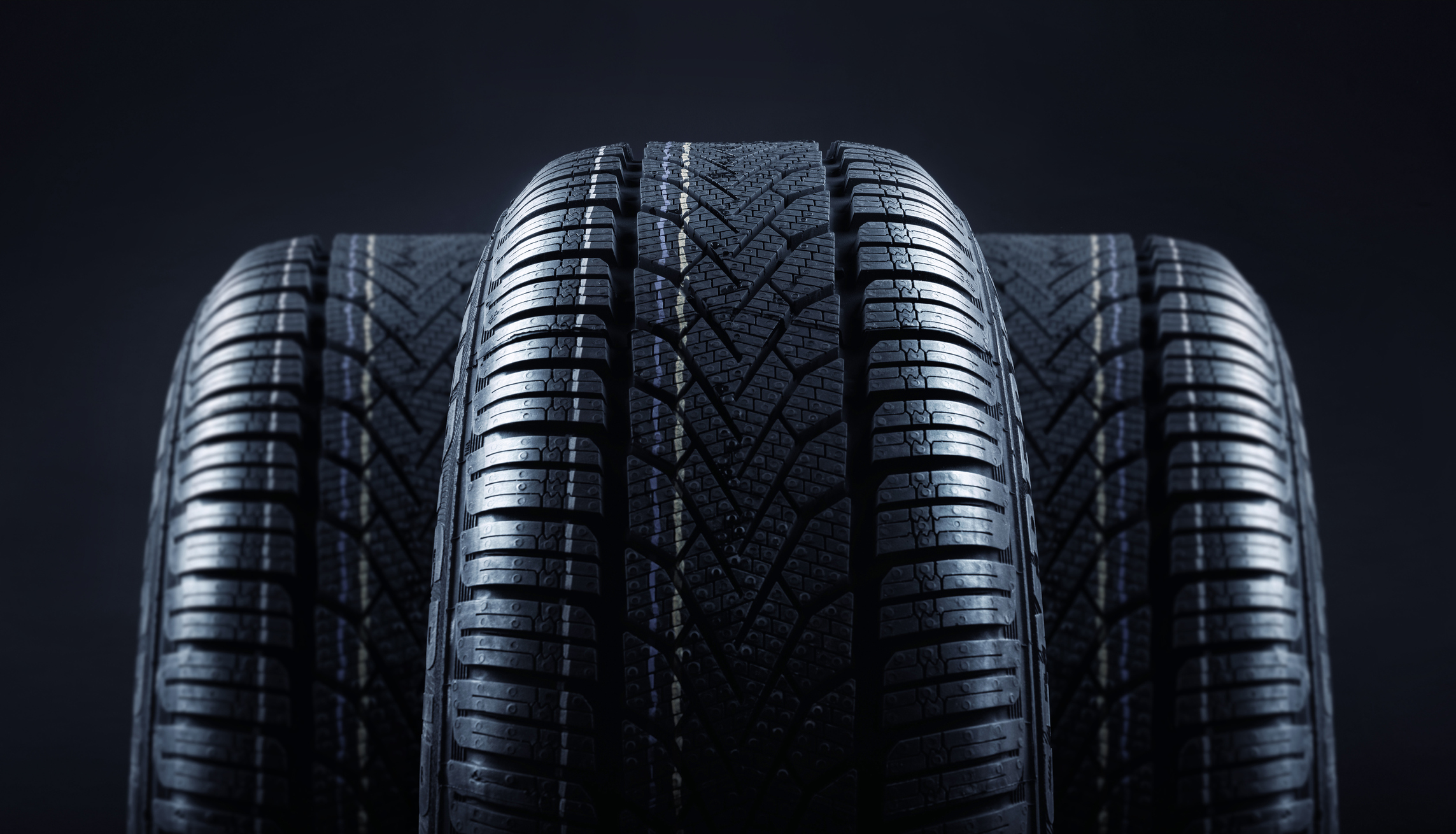 Usure d'un pneu : vérification, témoin d'usure et durée de vie
