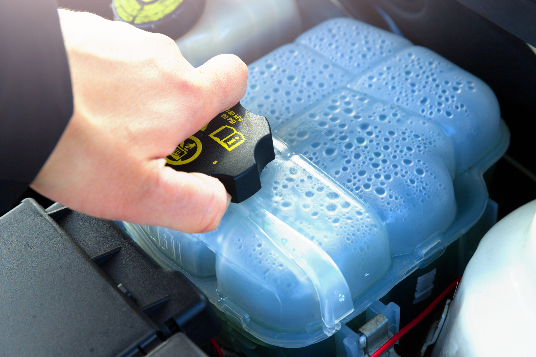 Comment purger le liquide de refroidissement d'une voiture ?